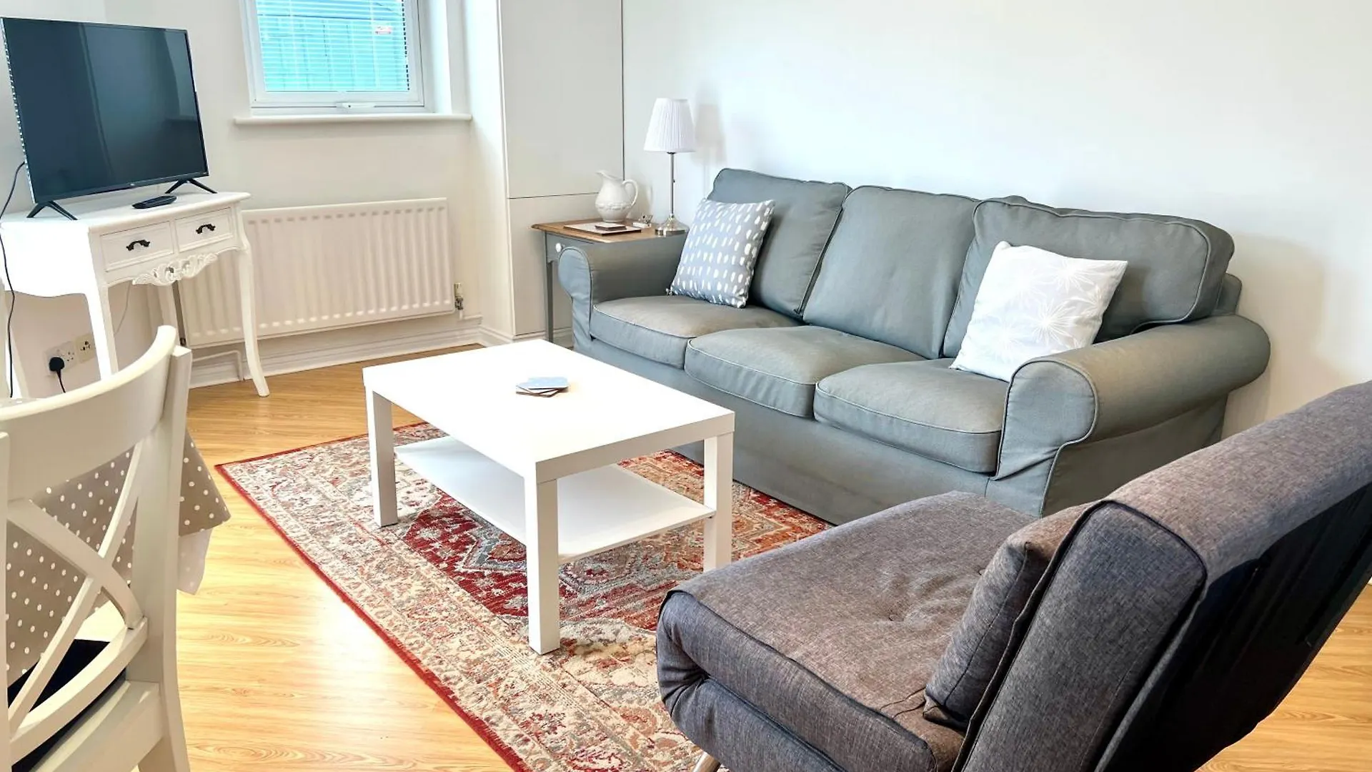 公寓 Marina Waves Apartment- Brighton, Free Parking, Patio, Ground-Floor Holiday Home, Sleeps 3
